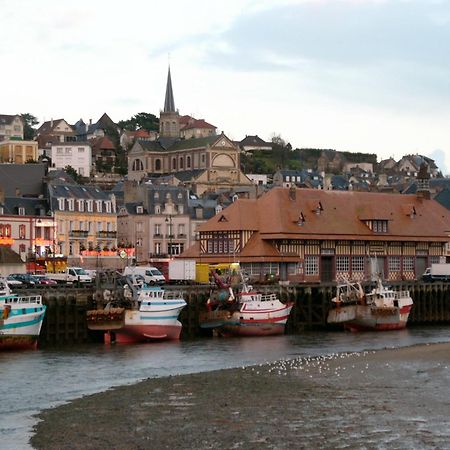 Hotel Le Reynita Trouville-sur-Mer Bagian luar foto
