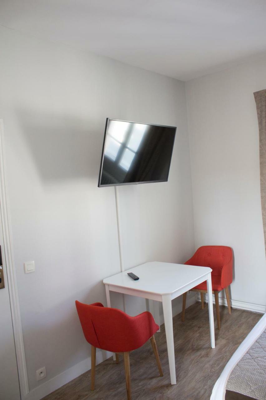 Hotel Le Reynita Trouville-sur-Mer Bagian luar foto