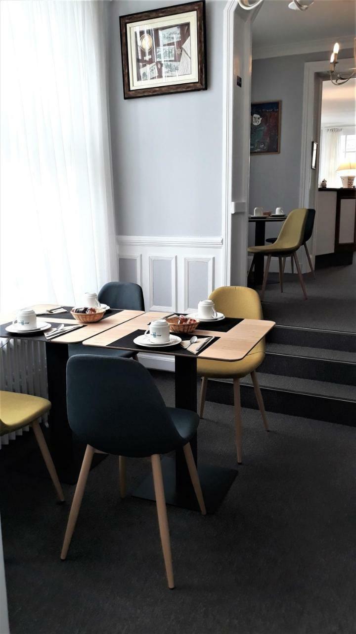 Hotel Le Reynita Trouville-sur-Mer Bagian luar foto