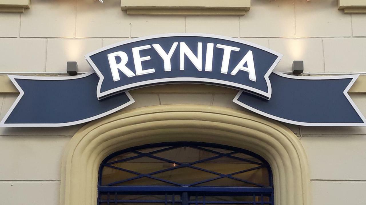 Hotel Le Reynita Trouville-sur-Mer Bagian luar foto